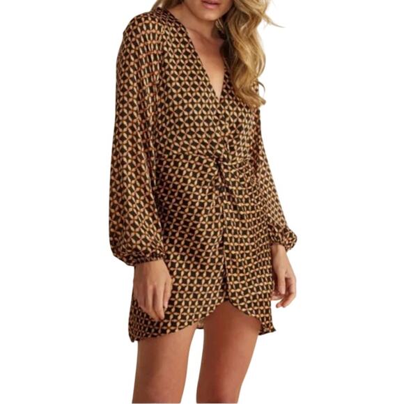 Mink Pink LARGE Gold Patterned Front Bunch Snap V Neck Valentina Mini Dress - Picture 2 of 15